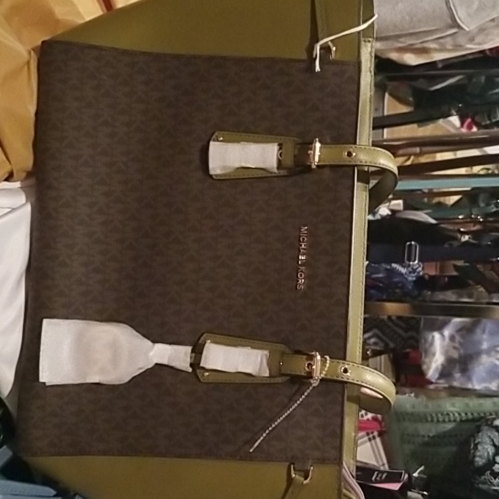 Michael Kors Tote